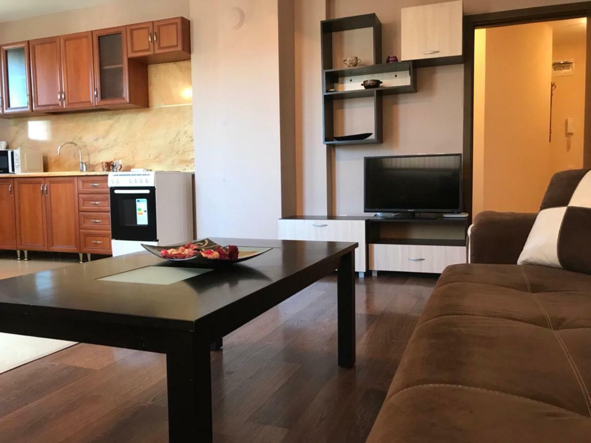Апартамент Боряна Plovdiv Luaran gambar